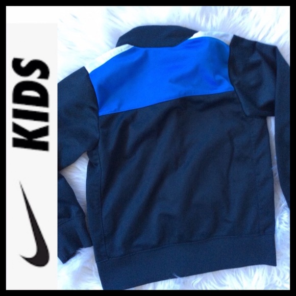 NIKE Performance Jacket - Picture 2 of 4